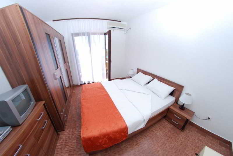 Guest House Elena Sveti Stefan Eksteriør billede